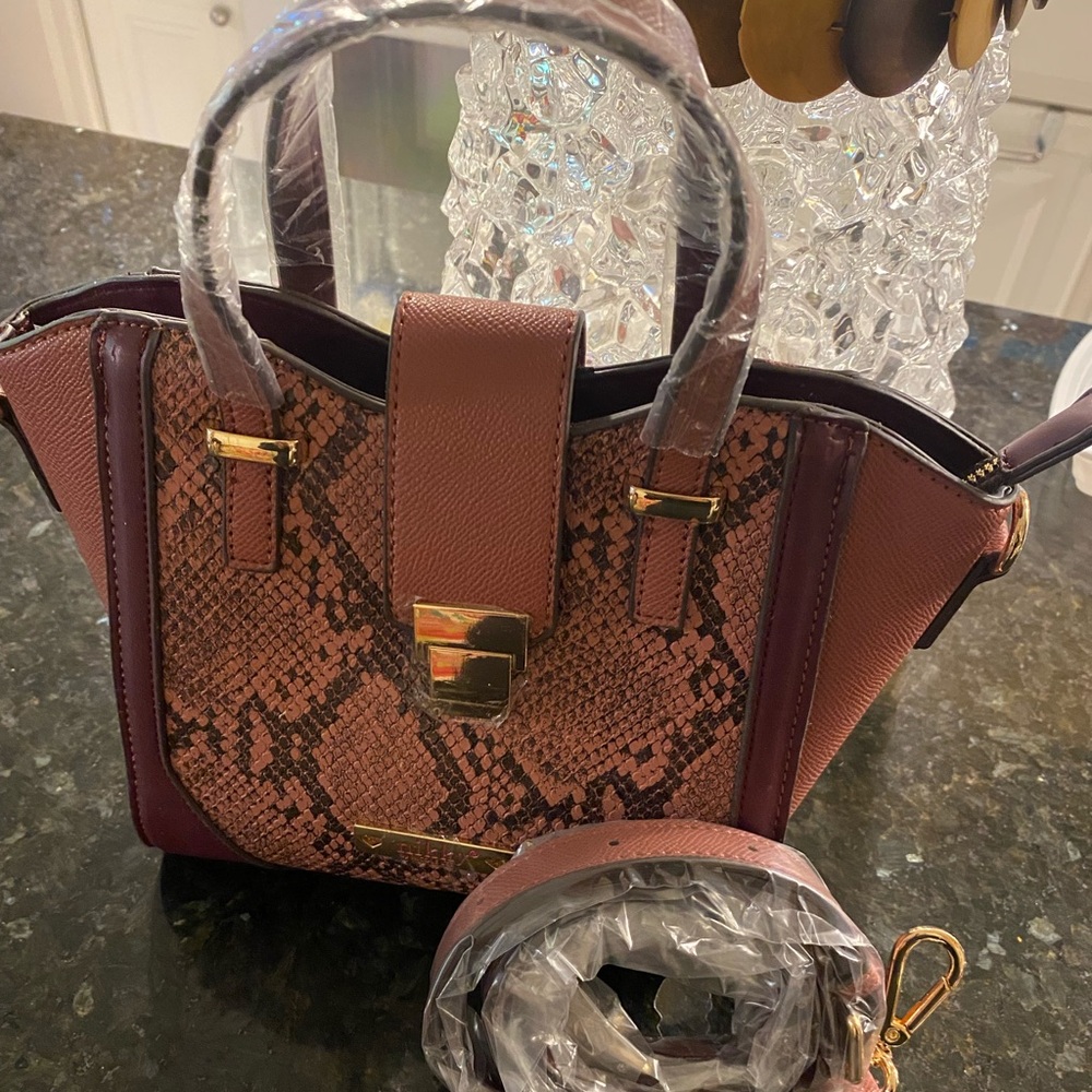 Elegant Snakeskin Mini Bag - Brown